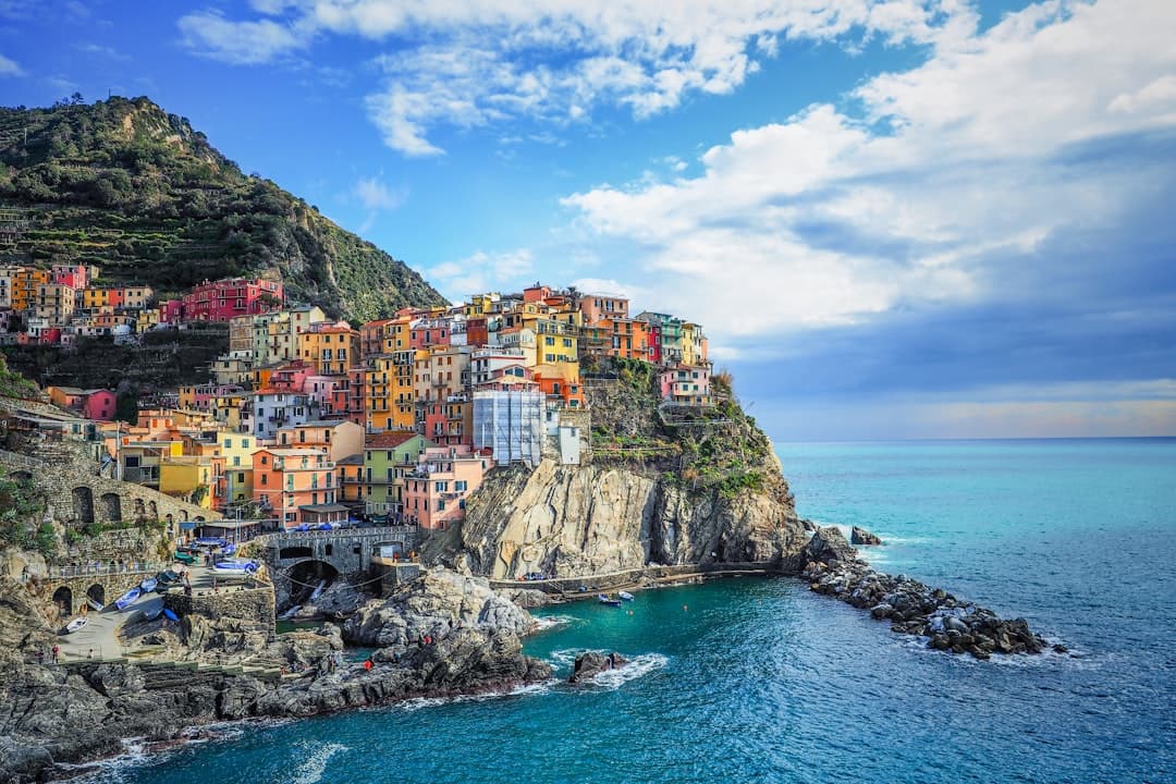 Manarola's painted houses tumbling to the sea in the Cinque Terre